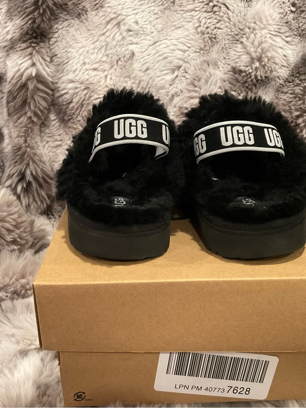 UGG Kids Black Fluff Slide Sandals with Logo Strap